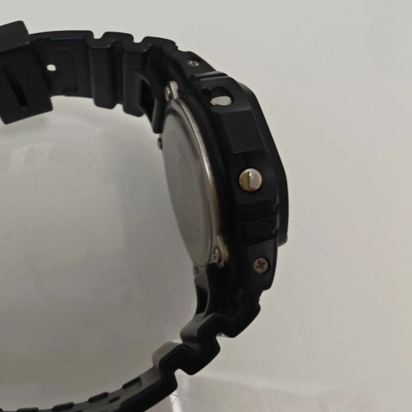 Часы CASIO  g-shock dw-5600bb
