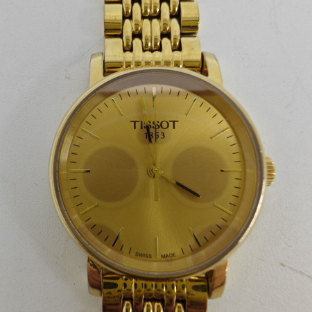 Часы TISSOT  t109210a