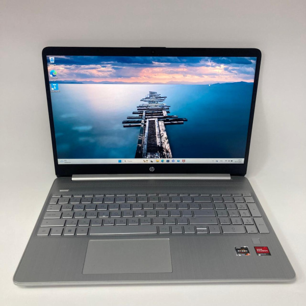 Ноутбук HP  15s eq2135ur 15,6"/  AMD Ryzen 5 5500U/ 8 Гб/ 512 Гб/