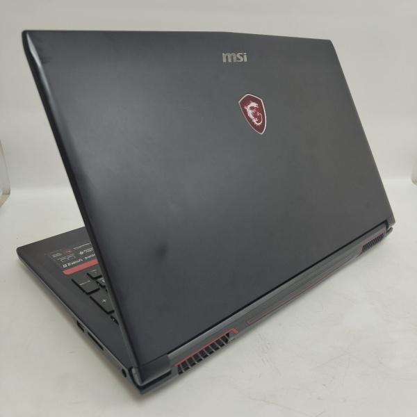 Ноутбук MSI GL62M GL62M 7RD-223CN-BB7770H8G1T0DX10CH 15,6"/ Intel Core i7-7700HQ/ 16 Гб/ 512 Гб/