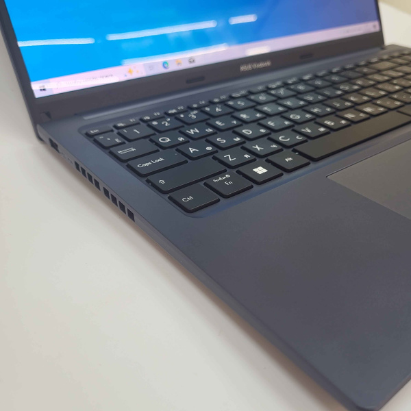 Ноутбук ASUS VivoBook X1503Z 15,6"/ Intel Core i5-12500H/ 16 Гб/ 512 Гб/ Ноутбук ASUS VivoBook X1503Z 15,6"/ Intel Core i5-12500H/ 16 Гб/ 512 Гб/