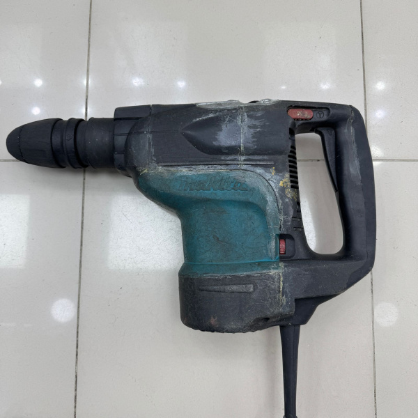 Перфоратор MAKITA hr4501c  Перфоратор MAKITA hr4501c