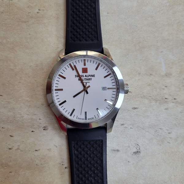 Часы 7055.1LE swiss alpine military