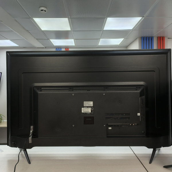 Телевизор HARTENS HTY-50UHD05B-S2 50,0" Телевизор HARTENS HTY-50UHD05B-S2 50,0"