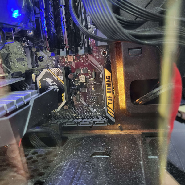 Системный блок Ryzen 5 2600 GTX 1650 32g AMD Ryzen 5 2600/ 32 Гб/ 240 Гб/GIGABYTE GeForce GTX 1650 D6 OC 4 Гб