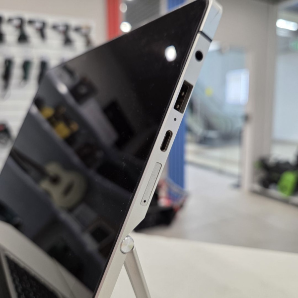 Ноутбук HP G8 Tablet ELITE X2/ Intel Core i5 7300U/ 8 Гб/ 256 Гб/