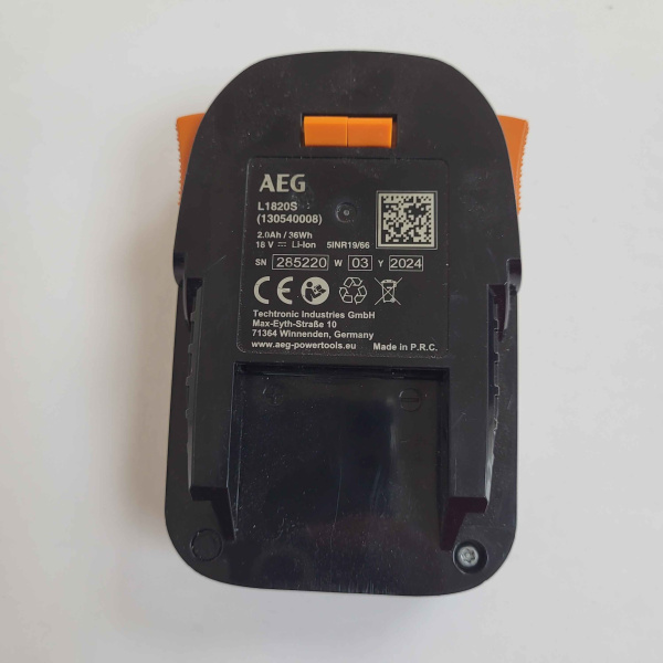 Аккумулятор AEG 18v 2.0 Ah 36Wh L1820S Li-ion Аккумулятор AEG 18v 2.0 Ah 36Wh L1820S Li-ion