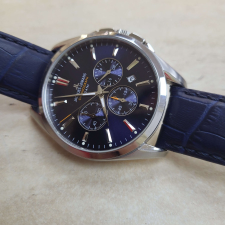 Часы jacques lemans