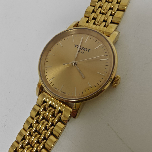 Часы TISSOT  t109210a