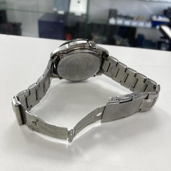 Часы Casio Edifice EQW-500