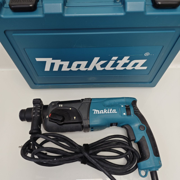Перфоратор MAKITA HR2470