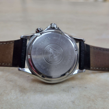 Часы seiko Alpinist
