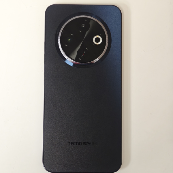 Мобильный телефон TECNO spark 30c 4/128 гб