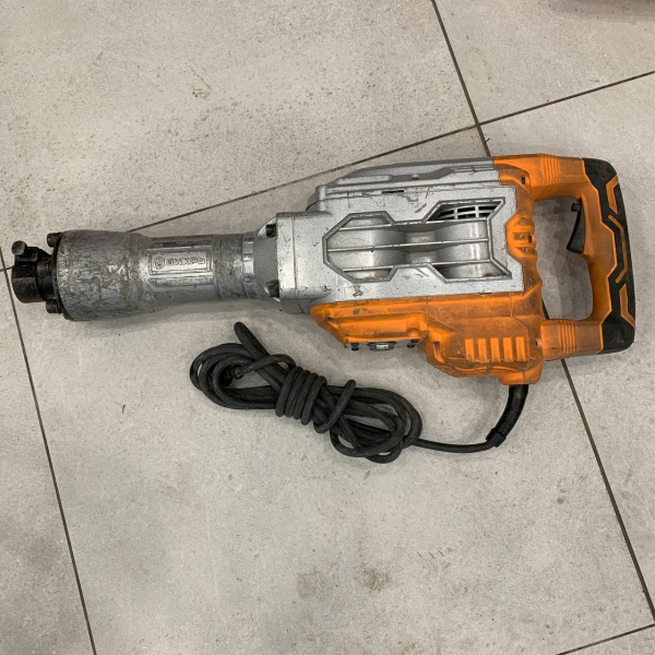 Отбойный молоток ВИХРЬ  ом-1750э