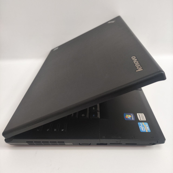 Ноутбук LENOVO XMY218 L520 15,6"/ i3-2350M/ 4 Гб/ SSD 128 Гб/