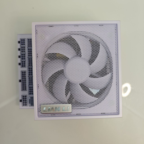 Блок питания LIAN LI edge 1300w