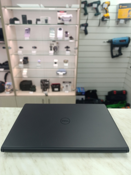 Ноутбук DELL Vostro 3520 15,6"/ Intel Core i7-1255U/ 16 Гб/ 500 Гб/