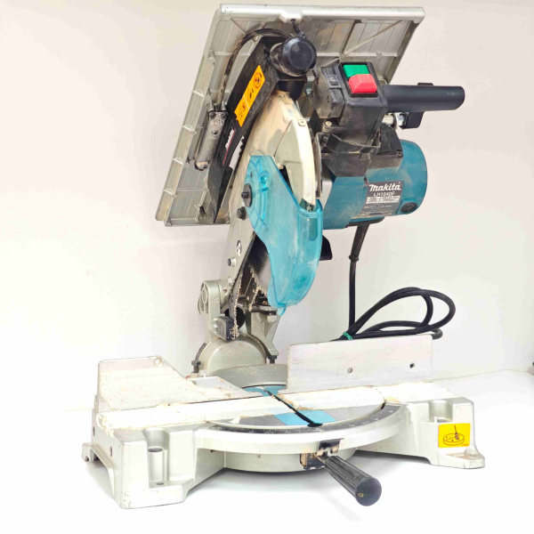 Торцовочная пила MAKITA lh1200f Торцовочная пила MAKITA lh1200f