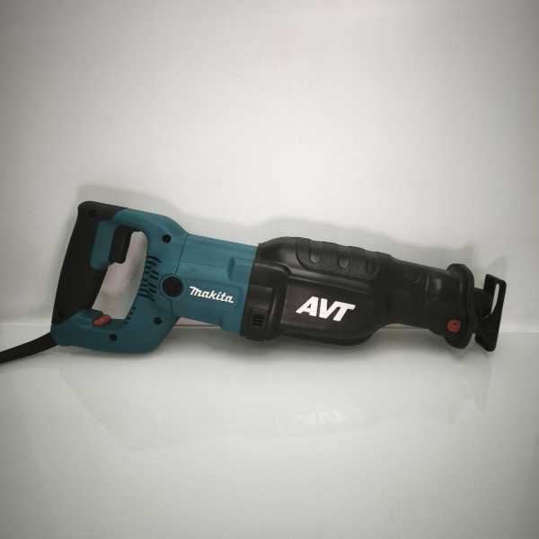 Пила сабельная MAKITA  jr3070ct