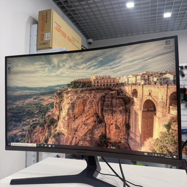 Монитор SAMSUNG C27R500FHI 27,0" 60 гц
