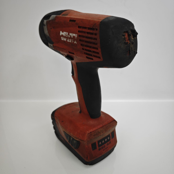 Гайковерт HILTI  siw 22t-a Гайковерт HILTI  siw 22t-a