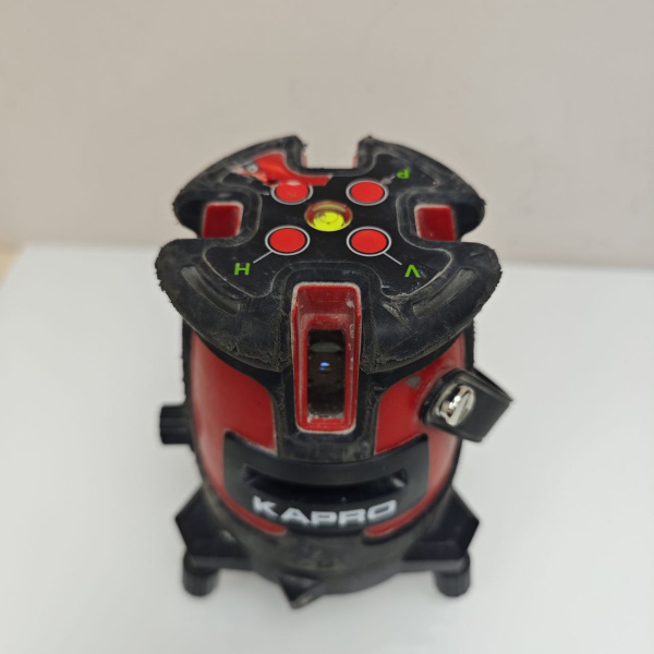 Лазерный уровень KAPRO 875 Лазерный уровень KAPRO 875
