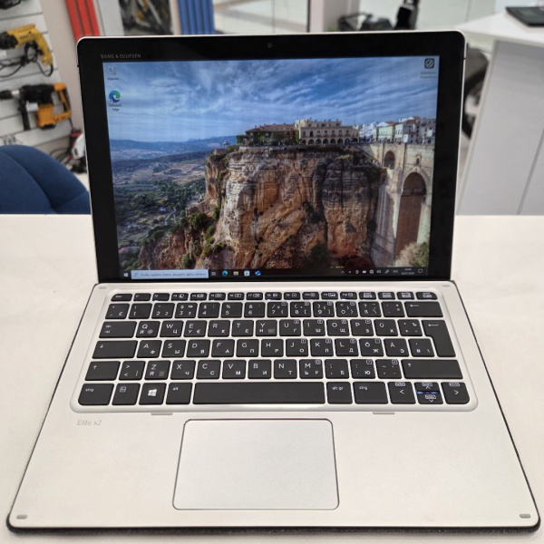 Ноутбук HP G8 Tablet ELITE X2/ Intel Core i5 7300U/ 8 Гб/ 256 Гб/