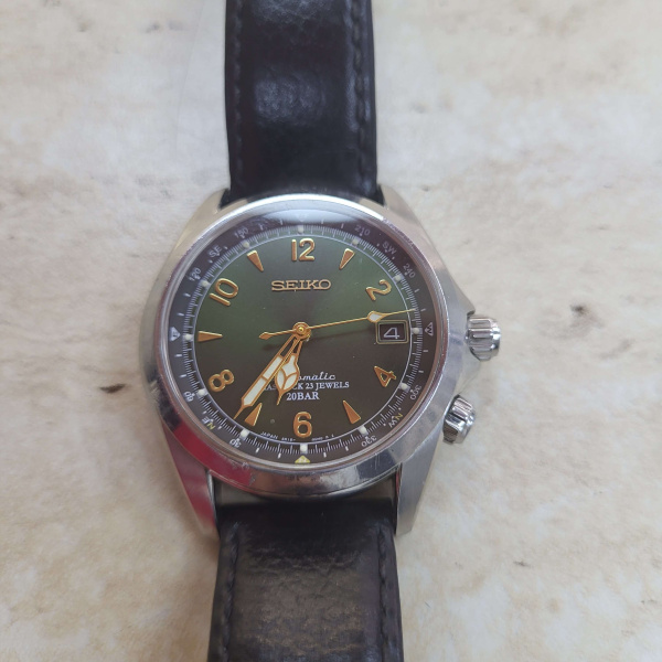 Часы seiko Alpinist