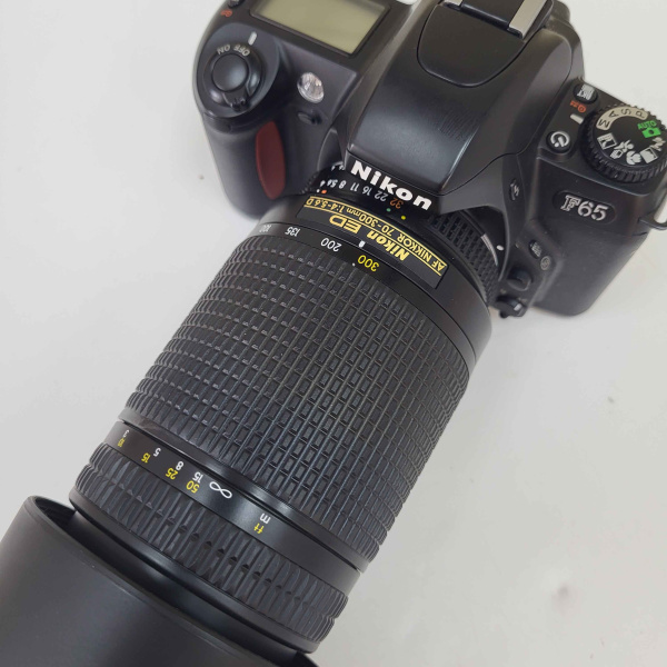 Фотоаппарат NIKON F65D Фотоаппарат NIKON F65D