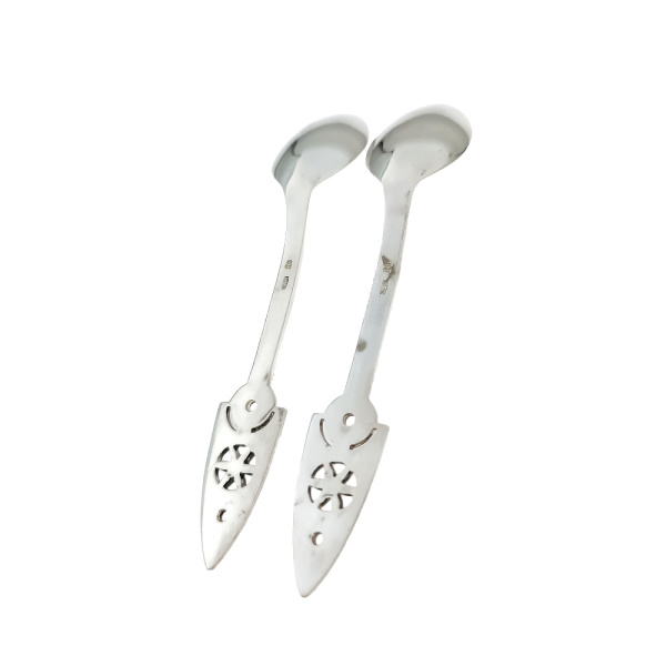 Ложка чайная из серебра 916 пробы