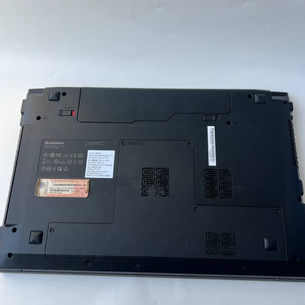 Ноутбук LENOVO b570e 20173 15,6"/ Intel Core i3-2310M/ 3 Гб/ 500 Гб/ Ноутбук LENOVO b570e 20173 15,6"/ Intel Core i3-2310M/ 3 Гб/ 500 Гб/