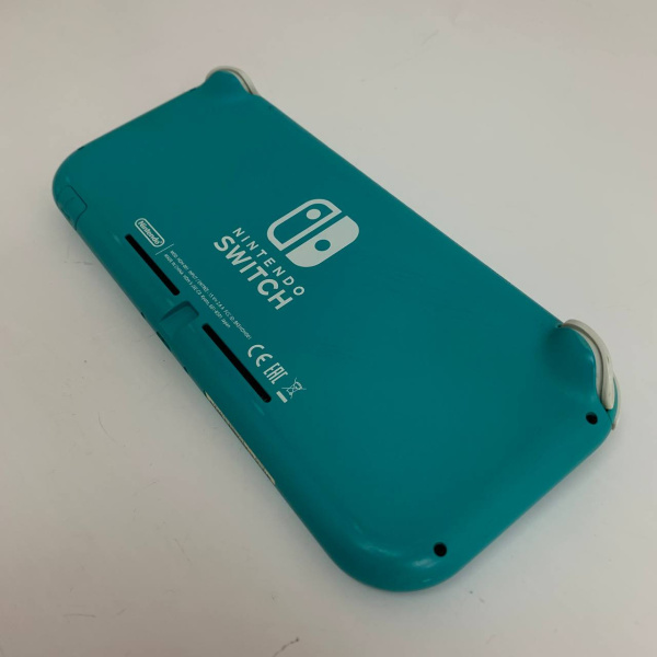 Игровая приставка NINTENDO switch lite  Игровая приставка NINTENDO switch lite