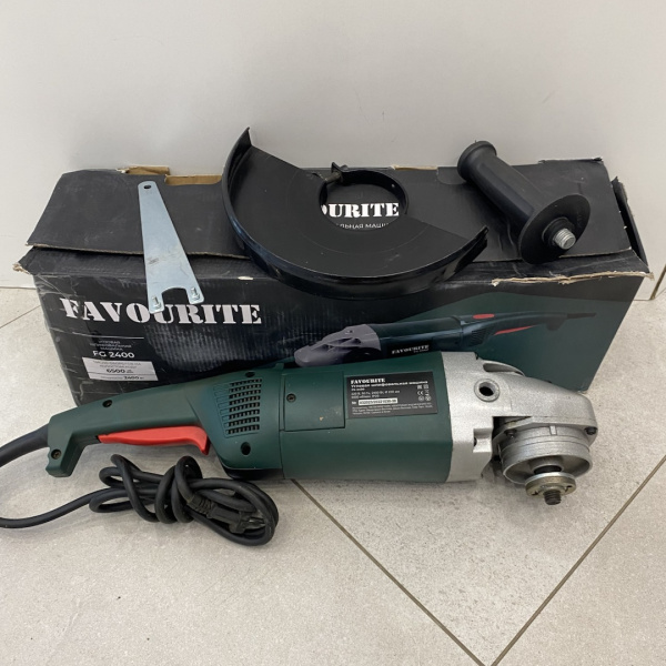 Ушм FAVOURITE  fg 2400