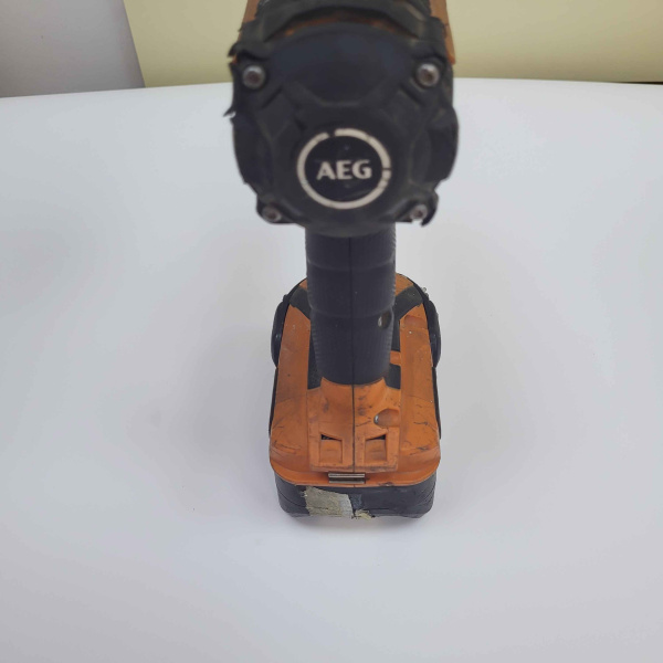 Шуруповерт AEG  bsb 18cbi Шуруповерт AEG  bsb 18cbi