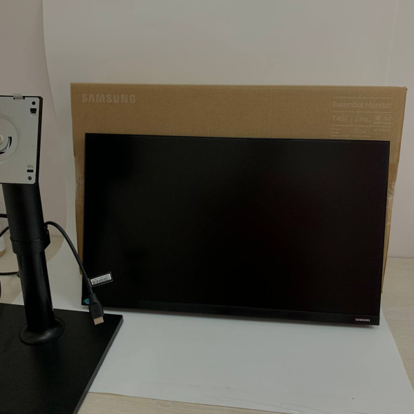 Монитор SAMSUNG LF24 lf24t450fqixci 24,0" 75 гц Монитор SAMSUNG LF24 lf24t450fqixci 24,0" 75 гц