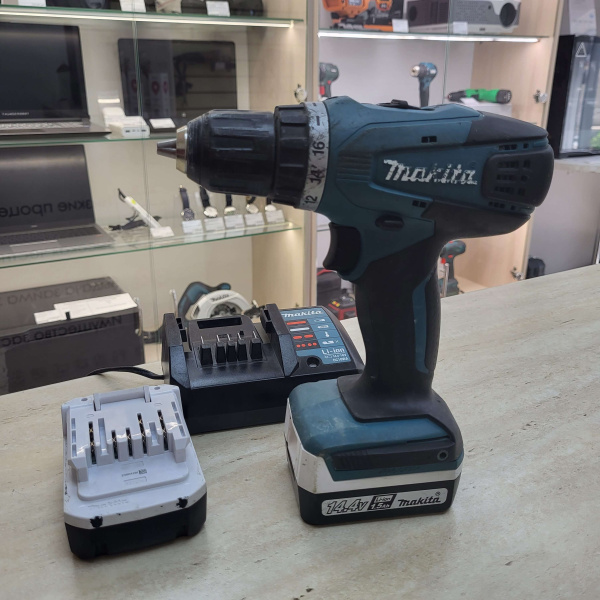Шуруповерт MAKITA DF347D