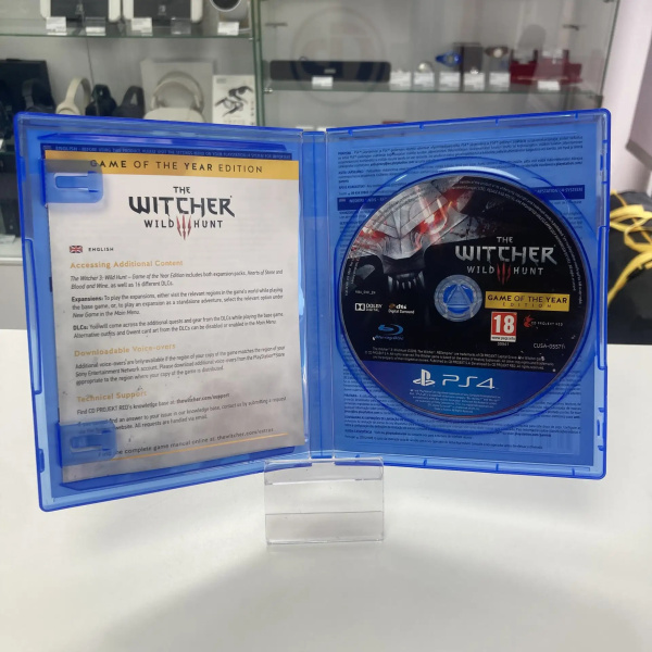 Диск на Playstation 4 PS4 Witcher 3 Wild Hunt