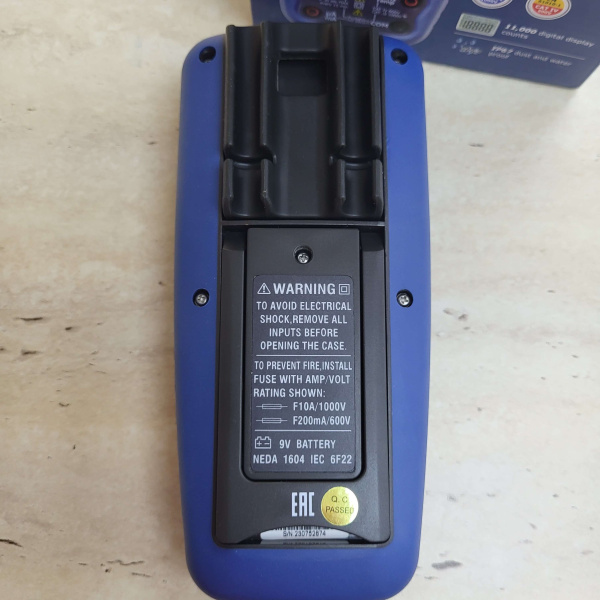 Профессиональный мультиметр СЕМ DT-9928T