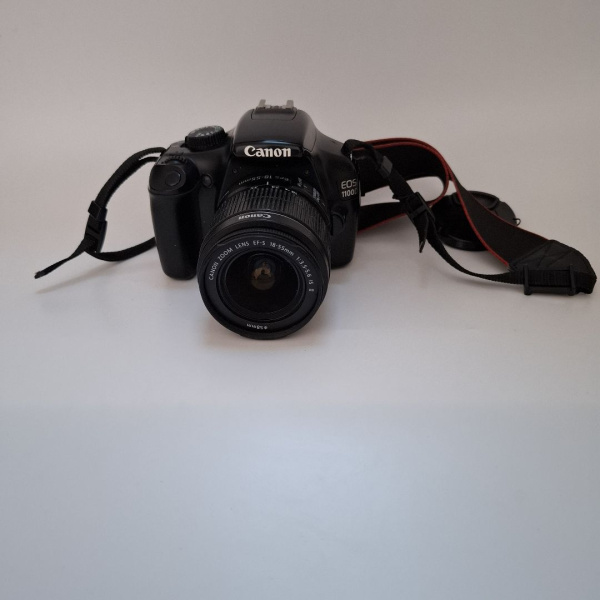 Фотоаппарат CANON EOS 1100d Фотоаппарат CANON EOS 1100d