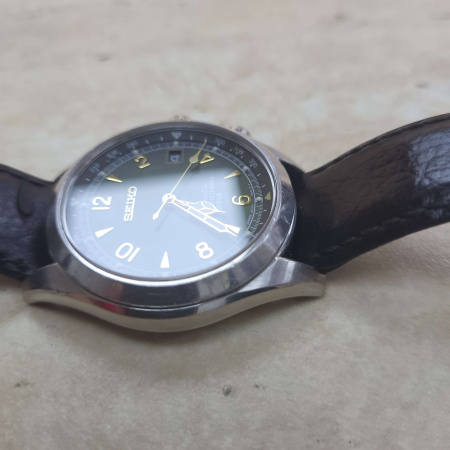 Часы seiko Alpinist