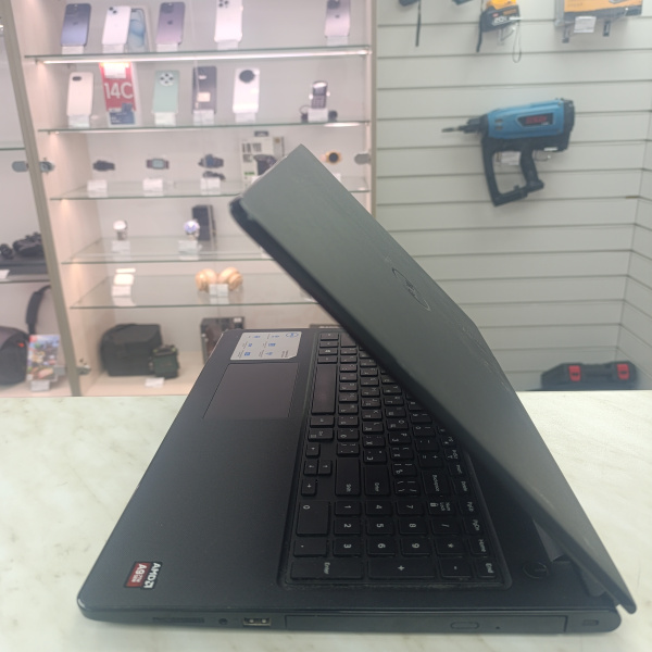 Ноутбук DELL Inspiron 15 5100 15,6"/ AMD A9-9400/ 6 Гб/ 128 Гб/
