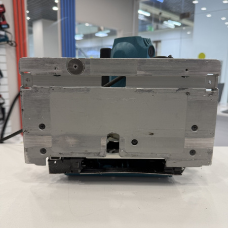 Электрическая пила MAKITA  ca5000