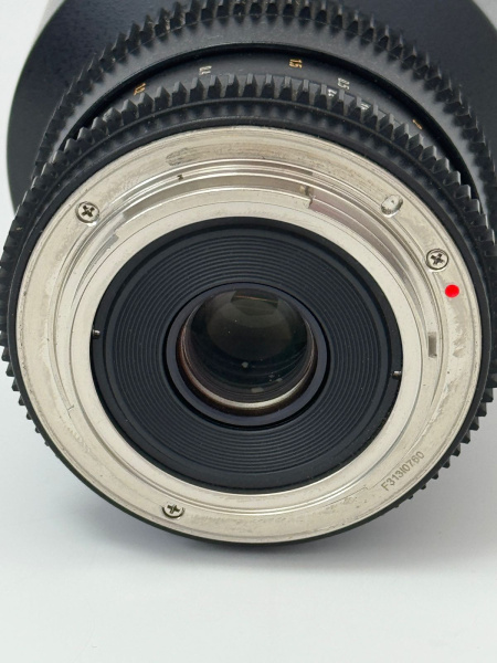 Объектив SAMYANG  t3 Объектив SAMYANG  t3