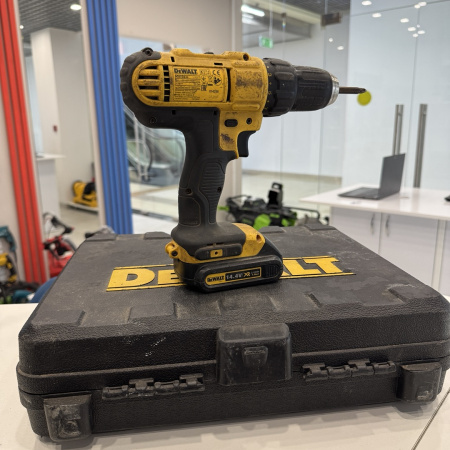 Шуруповерт dewalt DCD 734 KS