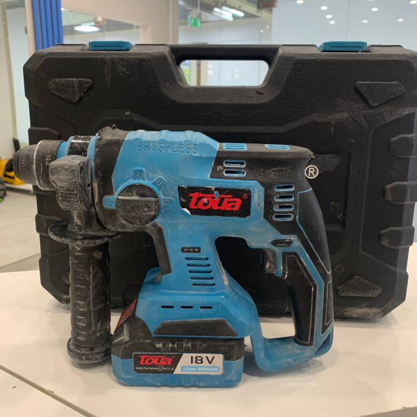 Перфоратор TOUA  dbi h180