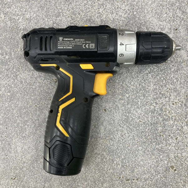 Шуруповерт DEKO GCD 12du3