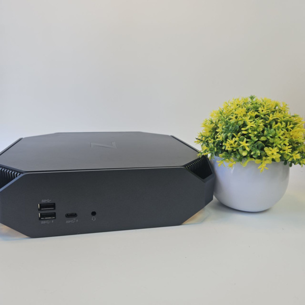 Рабочая станция HP Z2 Mini G4  Intel Core i7-8700/ 16 Гб Рабочая станция HP Z2 Mini G4  Intel Core i7-8700/ 16 Гб