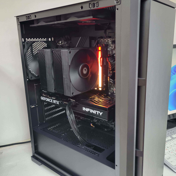 Игровой системный блок i7/64DDR5/RTX5070.12Gb/1TB