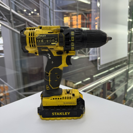 Шуруповерт STANLEY  scd20