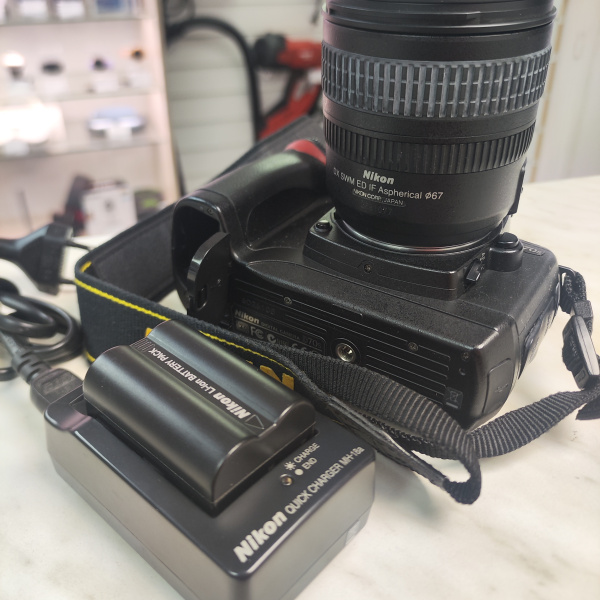 Фотоаппарат NIKON d70s